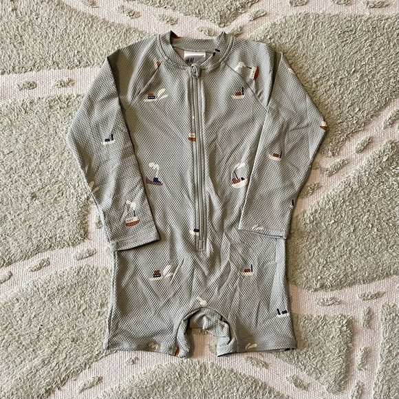 H&M Swim Hm Baby Exclusive Textured Sail Boat Print Rashguard One